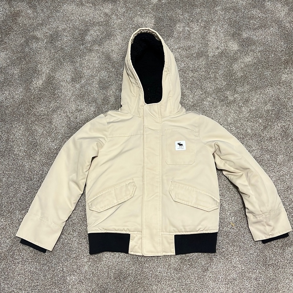 Abercrombie kids ultra coat size 7/8
